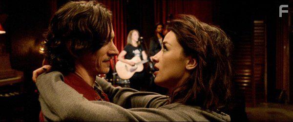 John Hawkes and Crystal Reed in Too Late (2015)