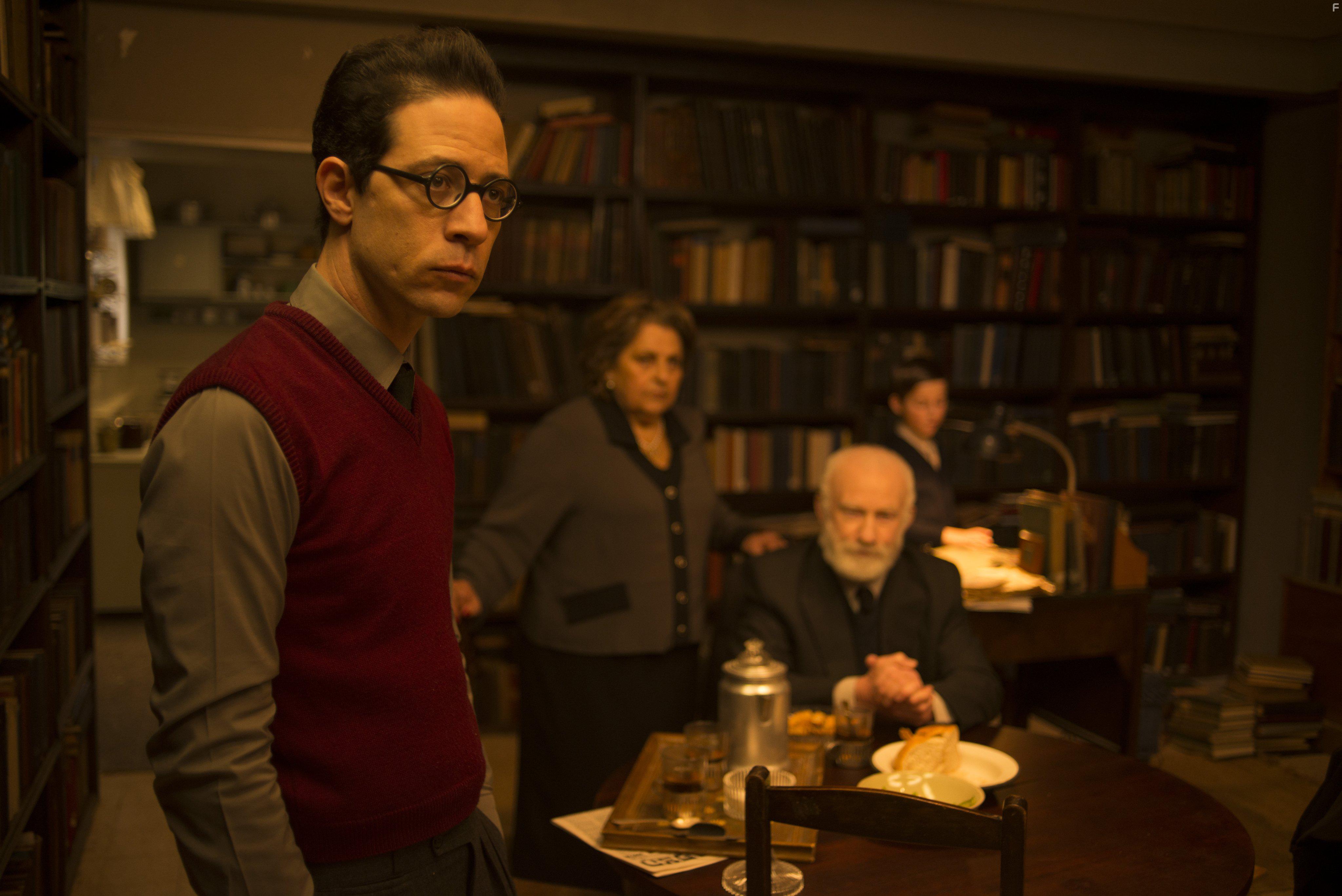 Gilad Kahana in A Tale of Love and Darkness (2015)