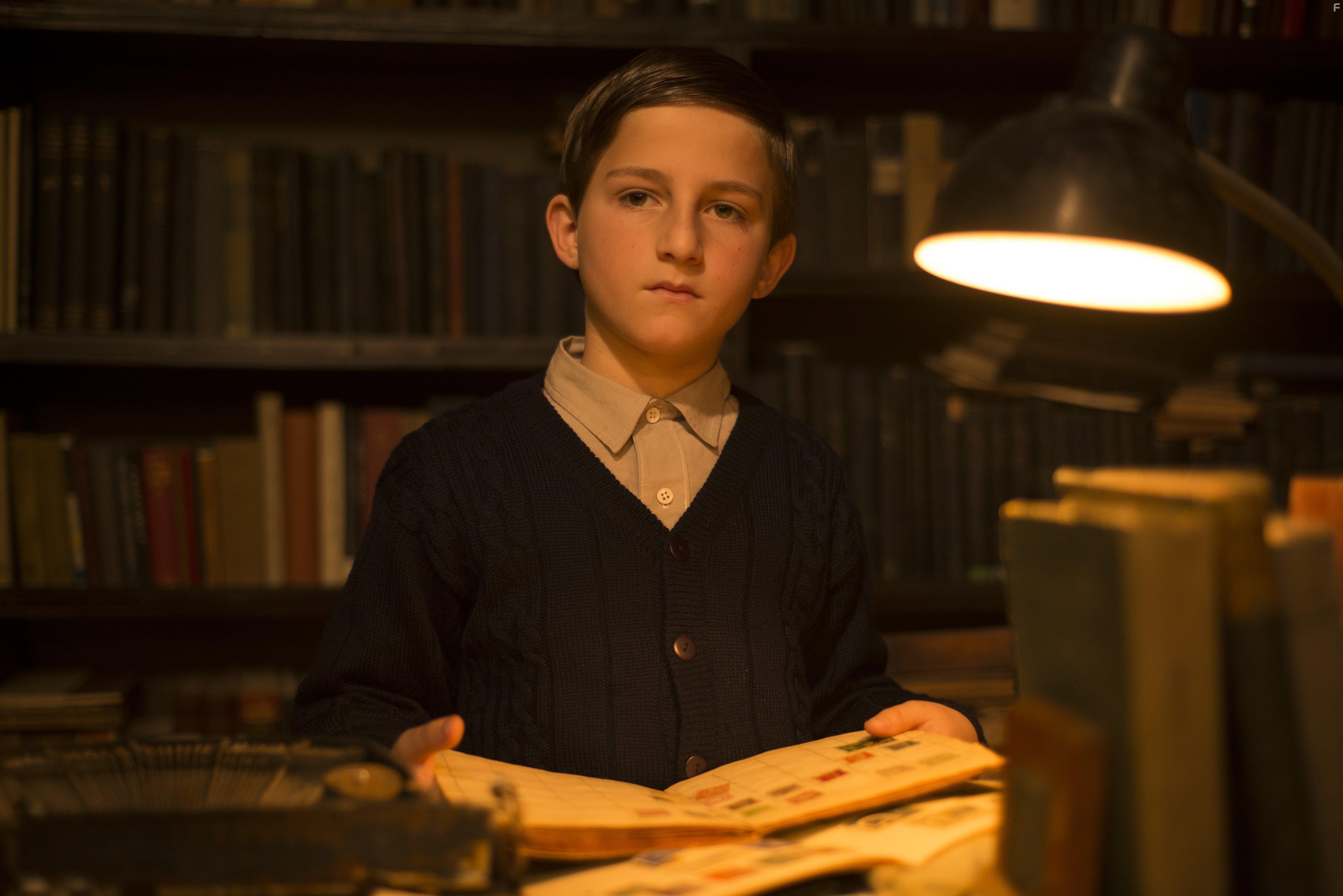 Amir Tessler in A Tale of Love and Darkness (2015)