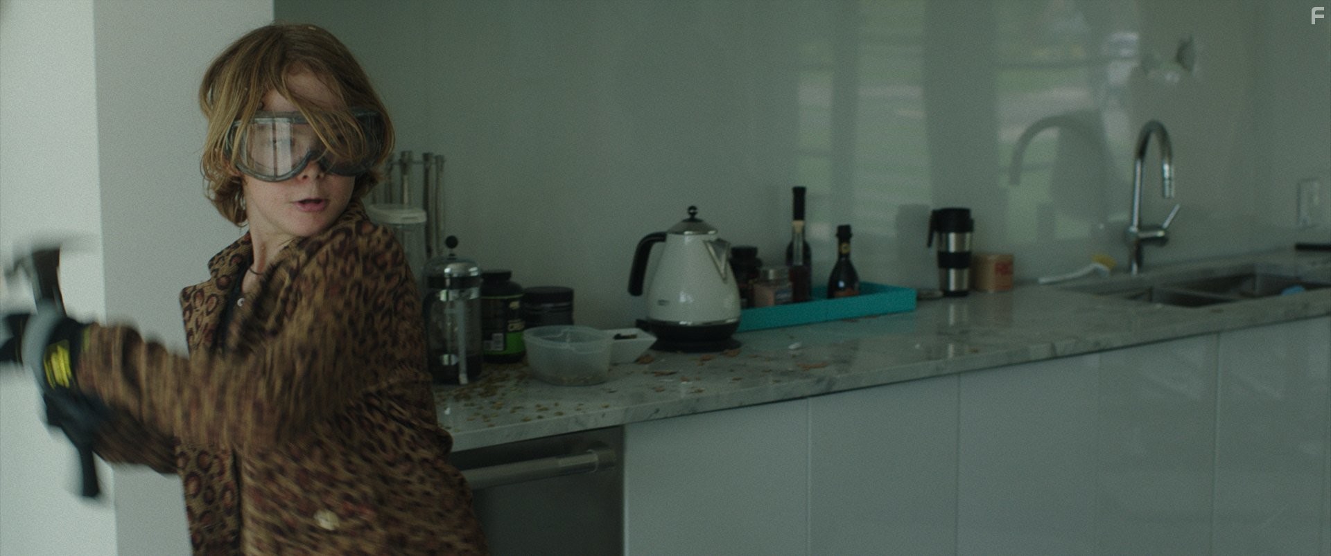 Judah Lewis in Разрушение (2015)