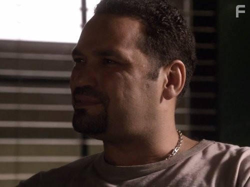 Vincent Laresca in Место преступления Нью-Йорк (2004)