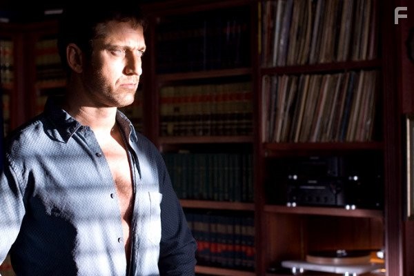 Gerard Butler in Законопослушный гражданин (2009)