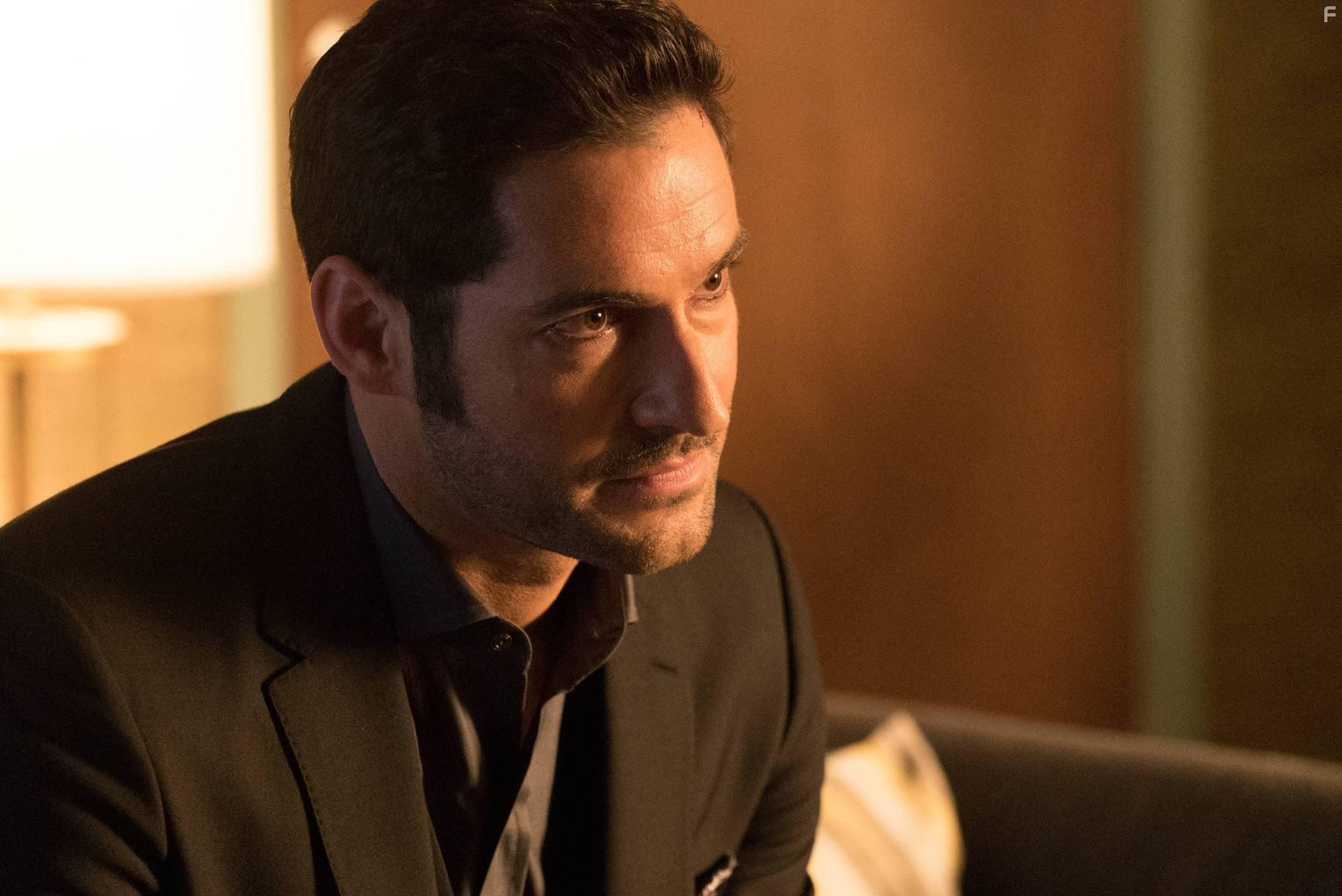 Tom Ellis in Lucifer (2015)