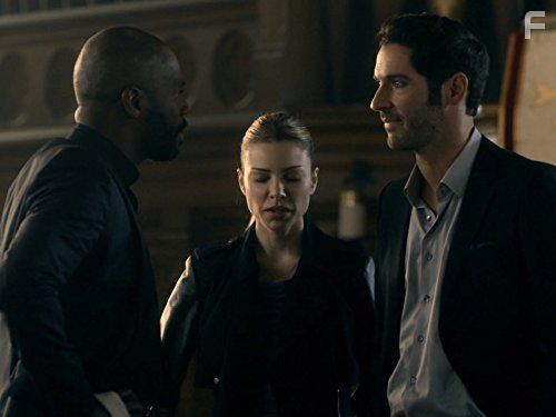 Tom Ellis, Lauren German, and D.B. Woodside in Lucifer (2015)
