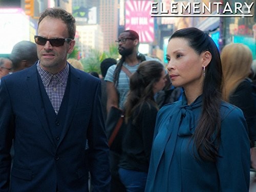 Jonny Lee Miller and Lucy Liu in Элементарно (2012)