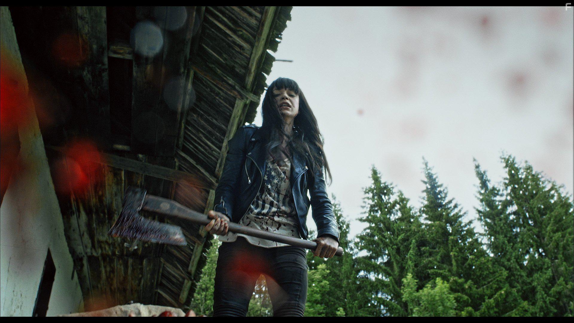 Nina Ivanisin in Idila (2015)