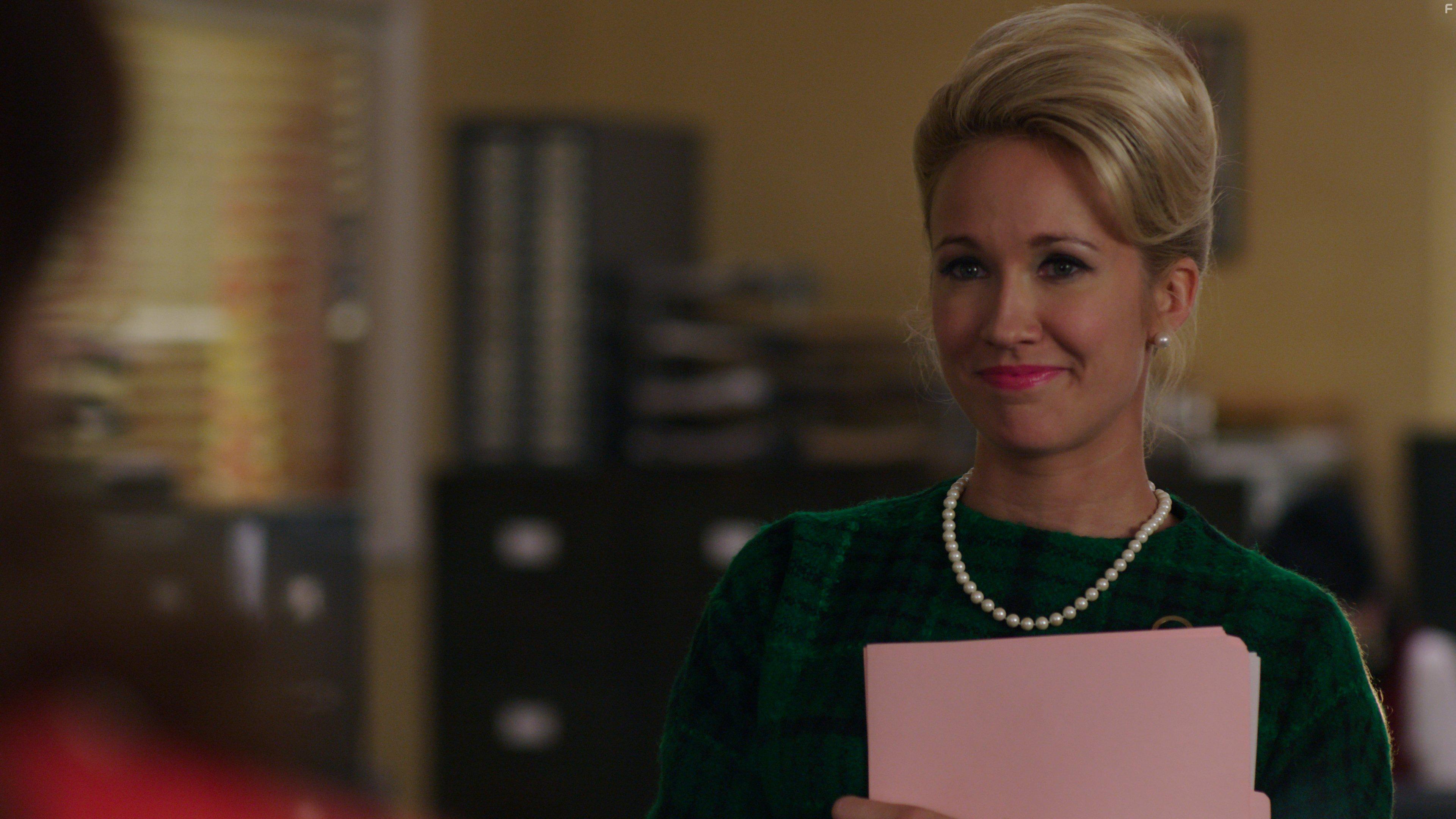 Anna Camp in Good Girls Revolt (2015)