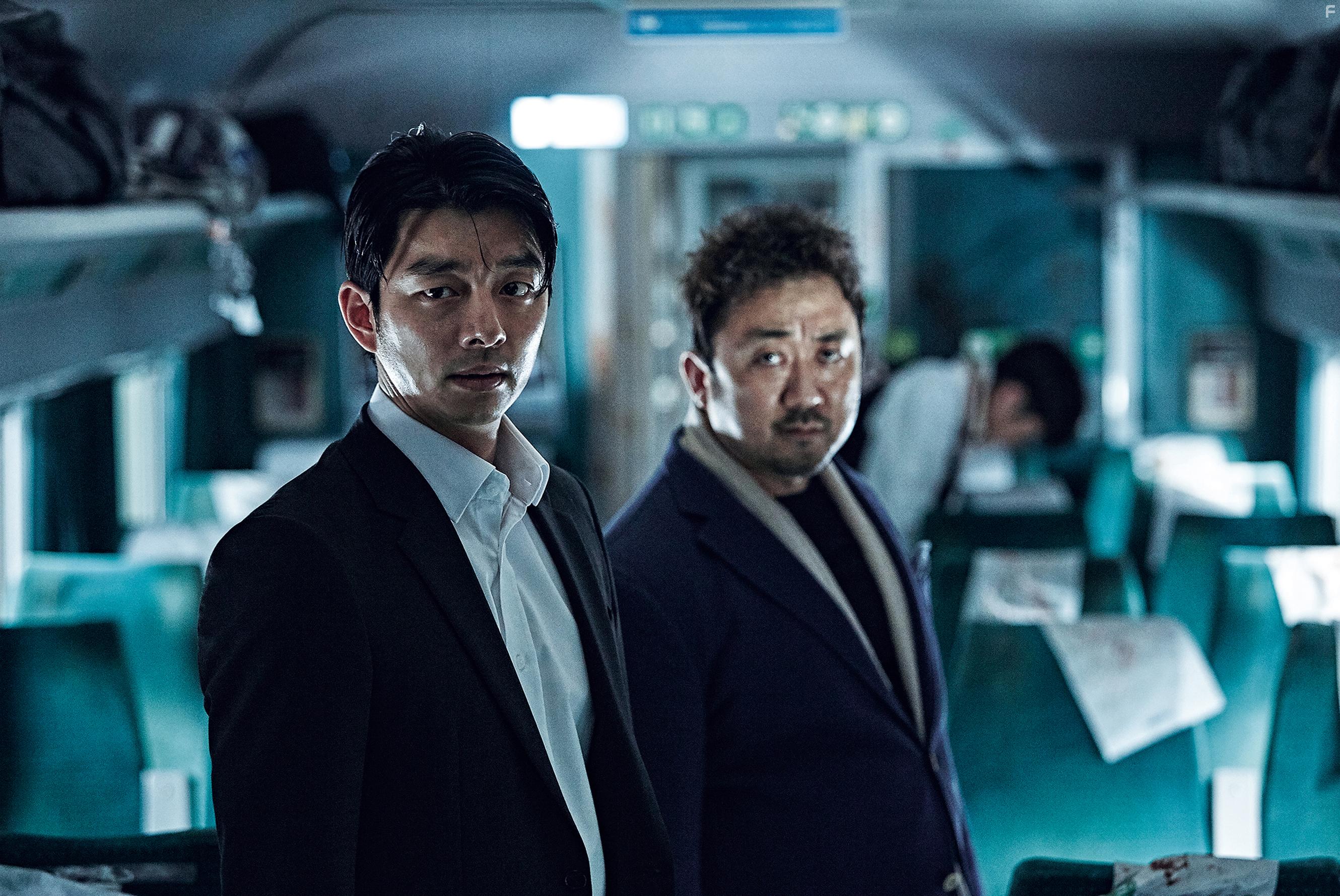 Yoo Gong and Dong-seok Ma in Busanhaeng (2016)