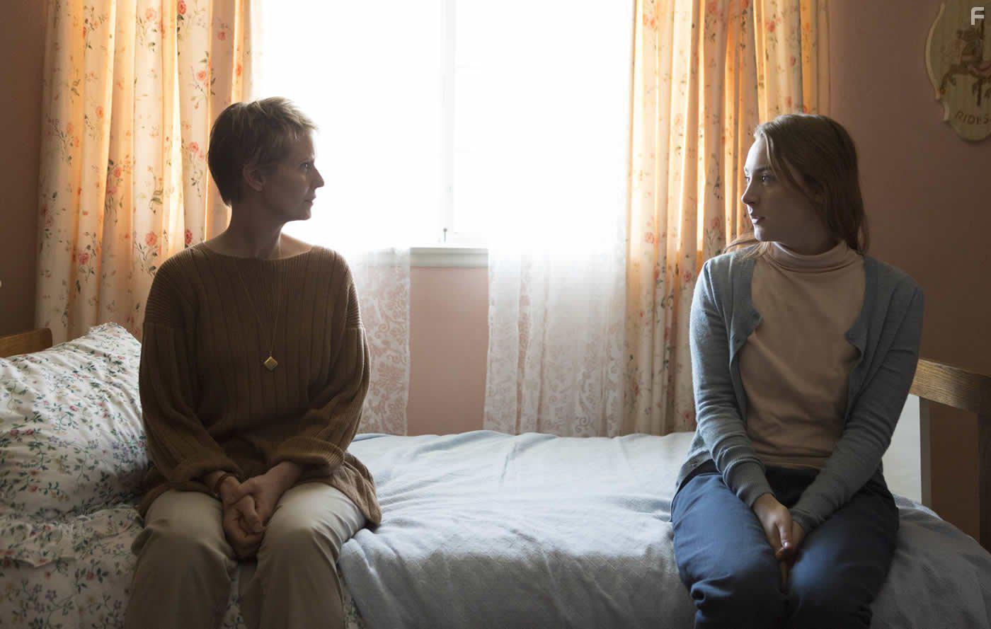 Cynthia Nixon and Saoirse Ronan in Stockholm, Pennsylvania (2015)