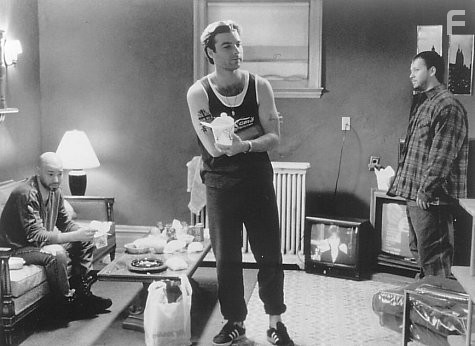 Liev Schreiber, Donnie Wahlberg, and Evan Handler in Выкуп (1996)