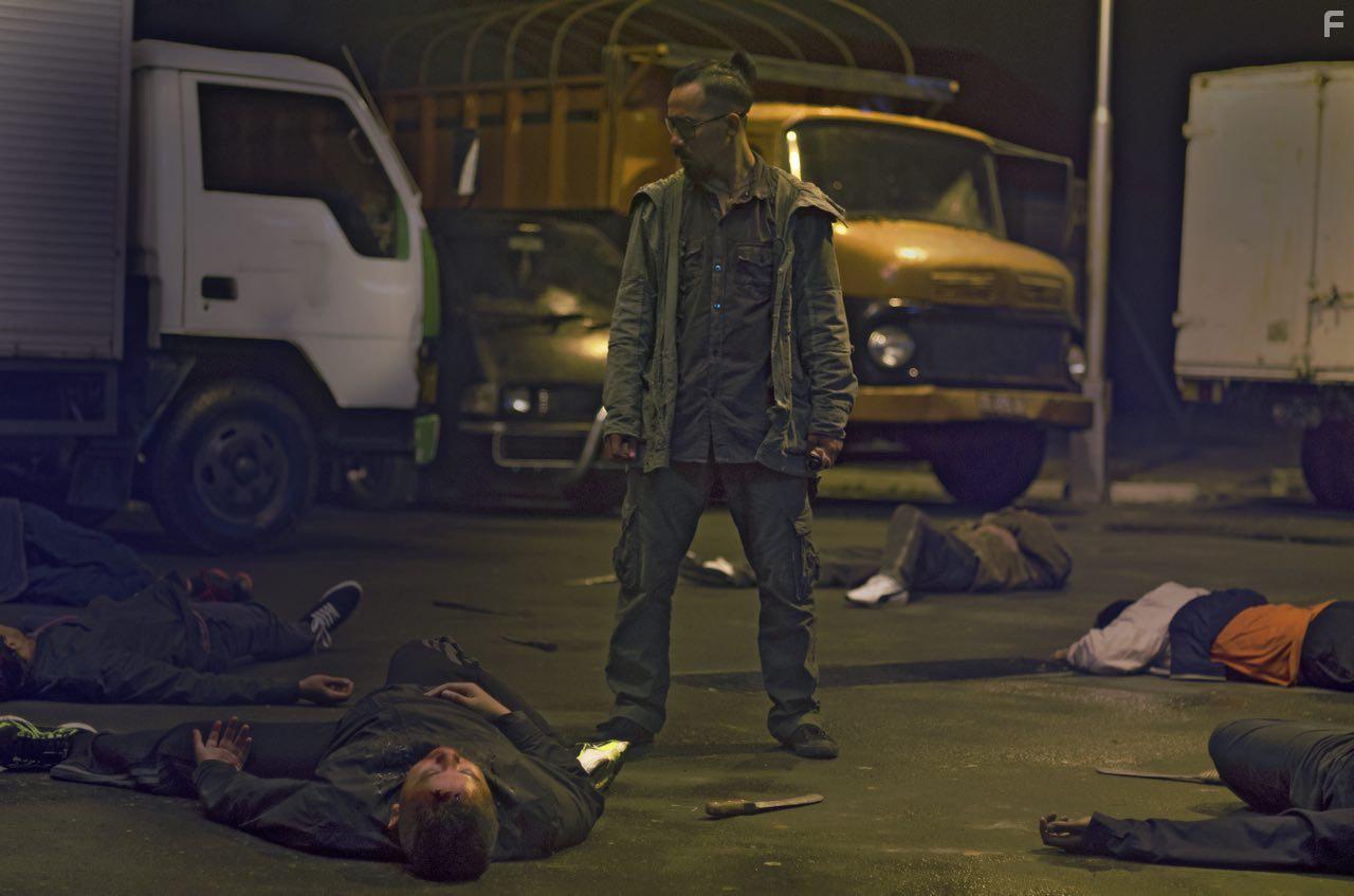 Very Tri Yulisman in Headshot (2016)