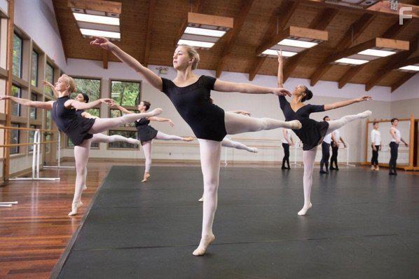 Chloe Lukasiak in Center Stage: On Pointe (2016)