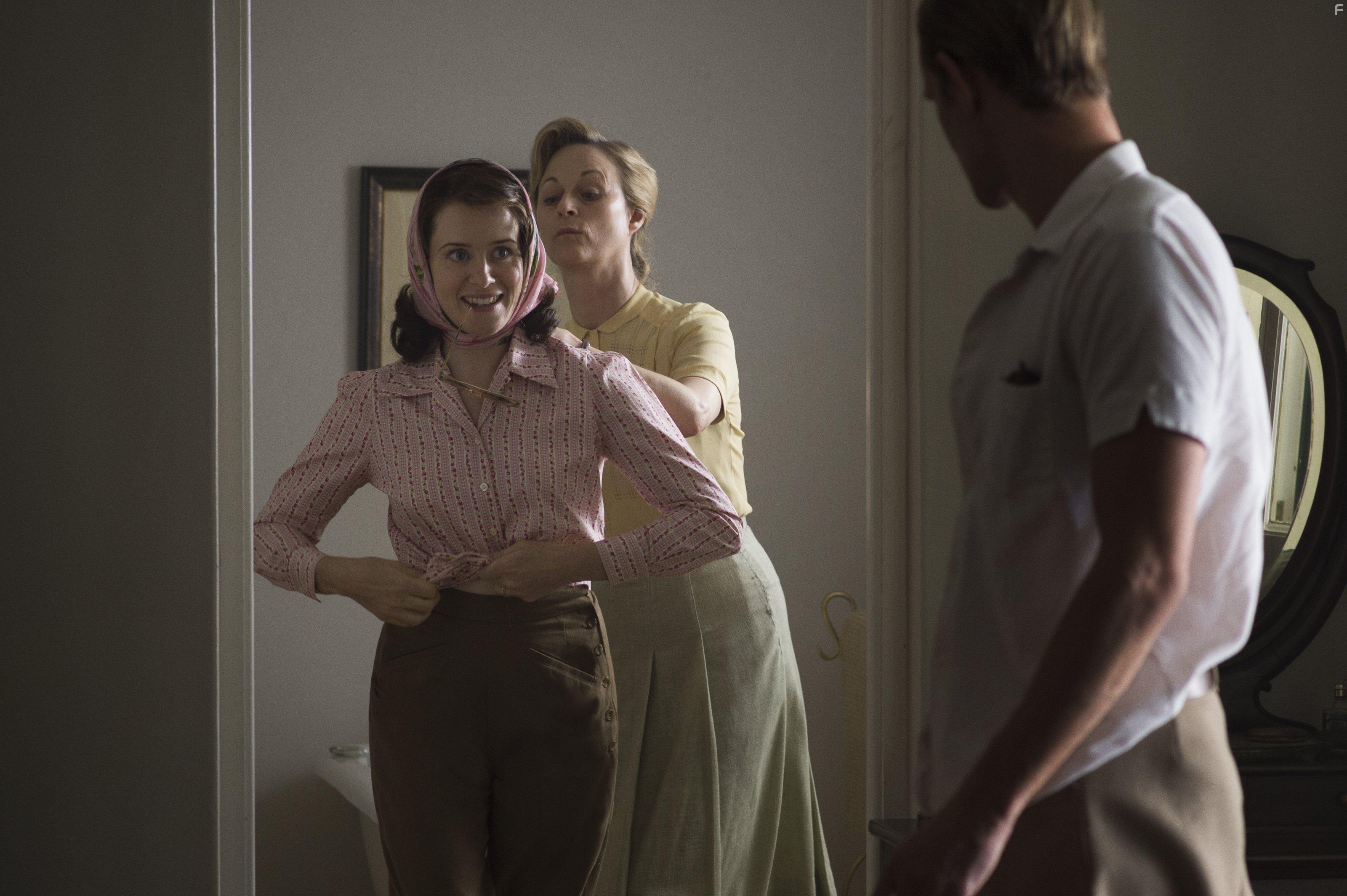 Matt Smith and Claire Foy in The Crown (2016)