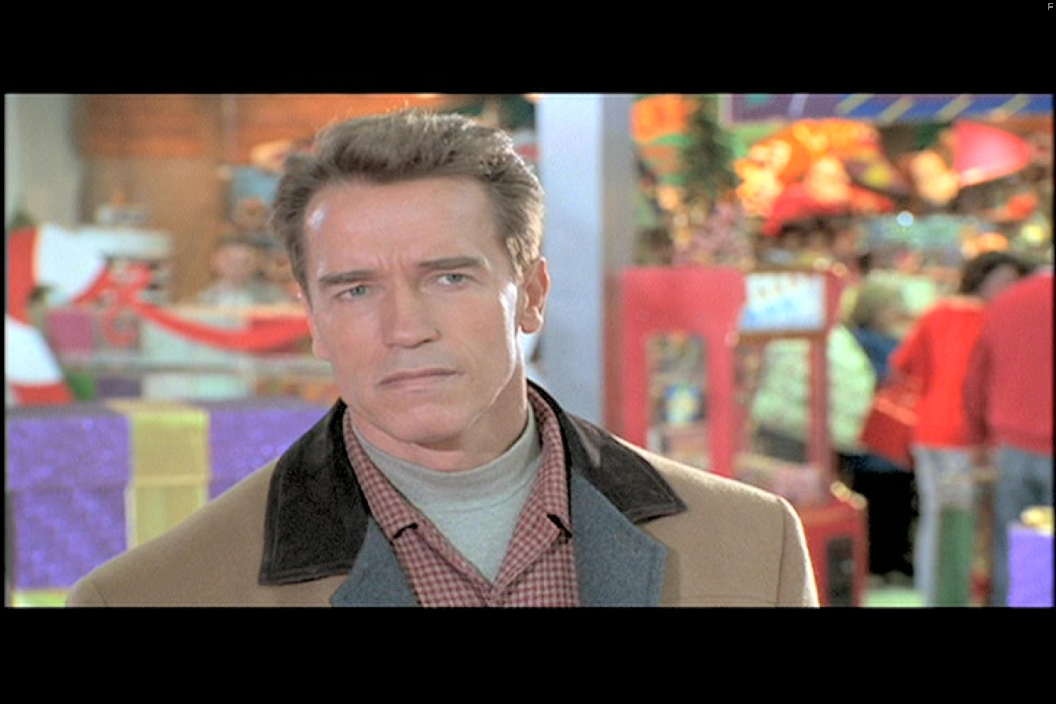 Arnold Schwarzenegger in Подарок на Рождество (1996)