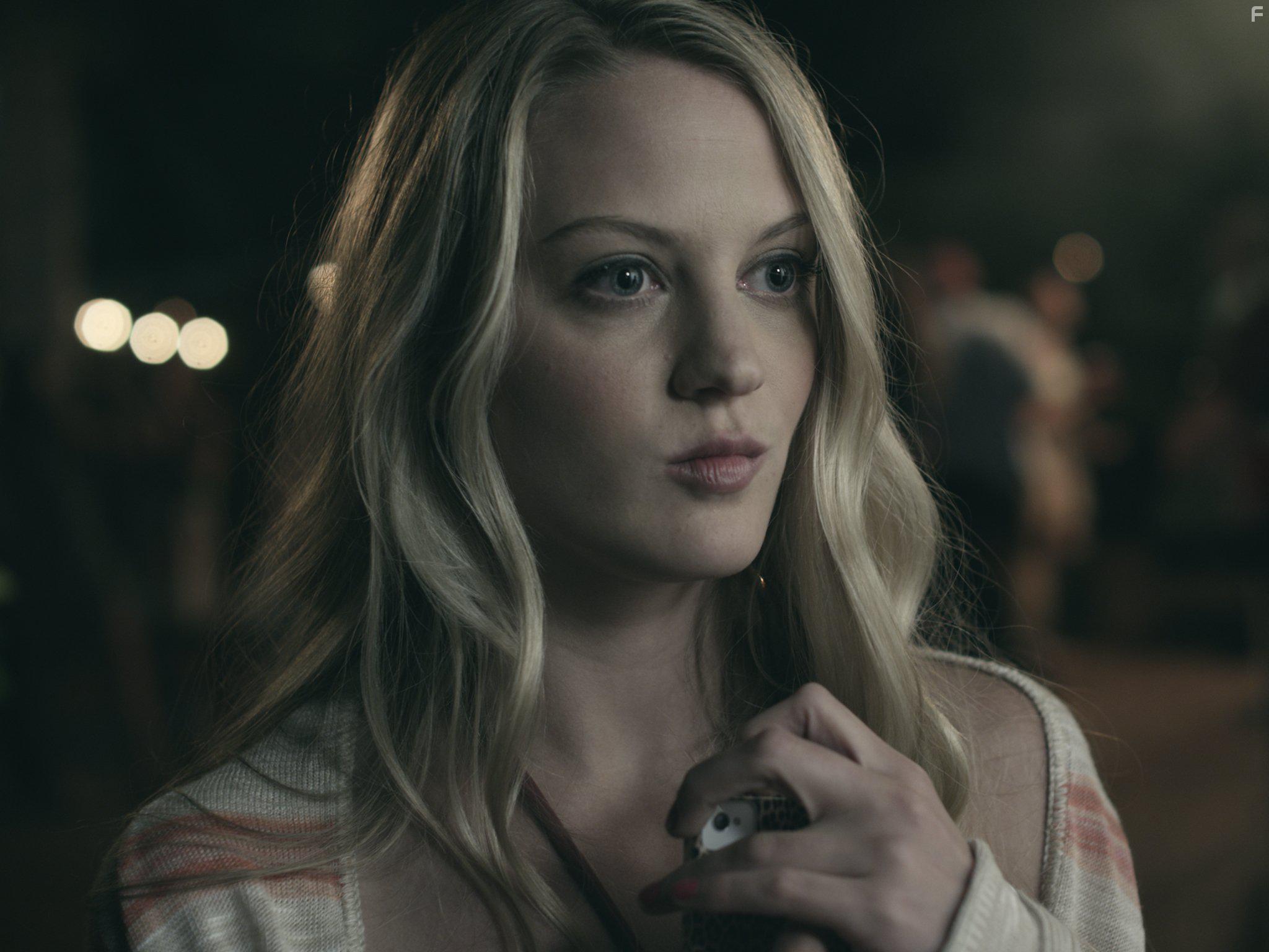 Kirby Bliss Blanton in Recovery (2016)