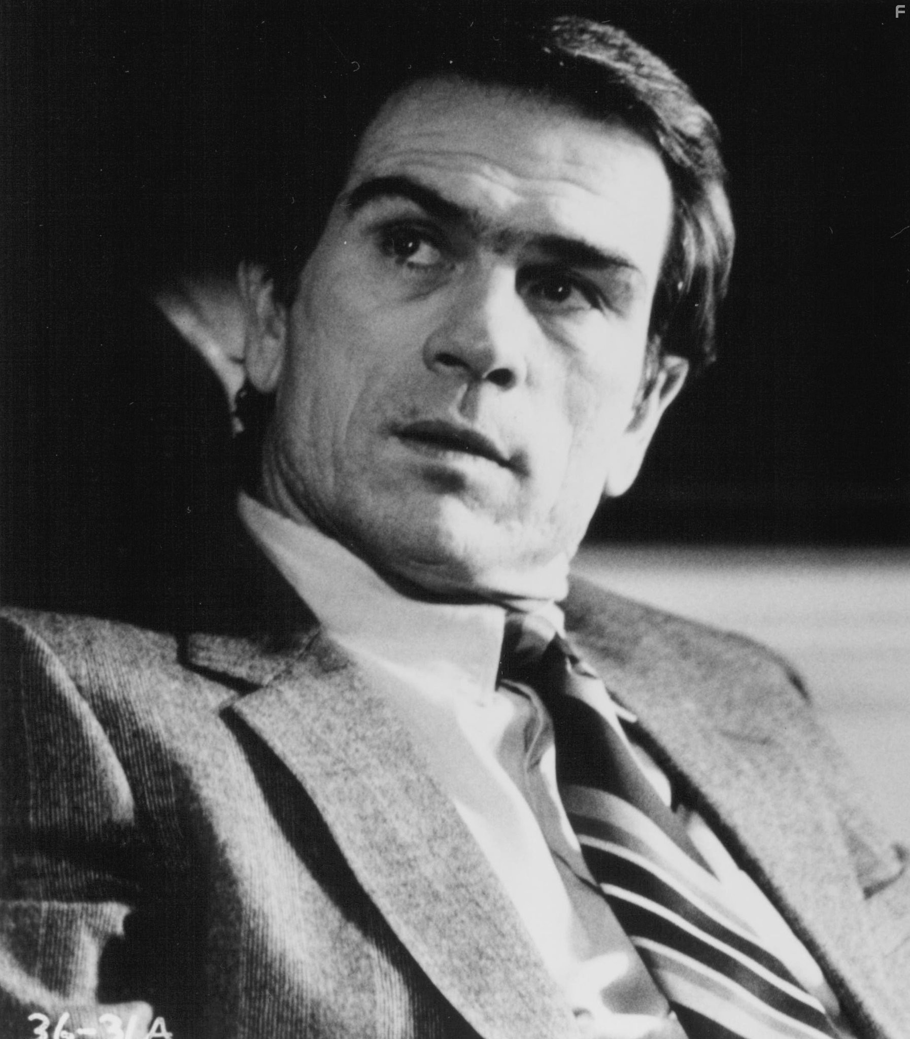 Tommy Lee Jones in Доставить по назначению (1989)