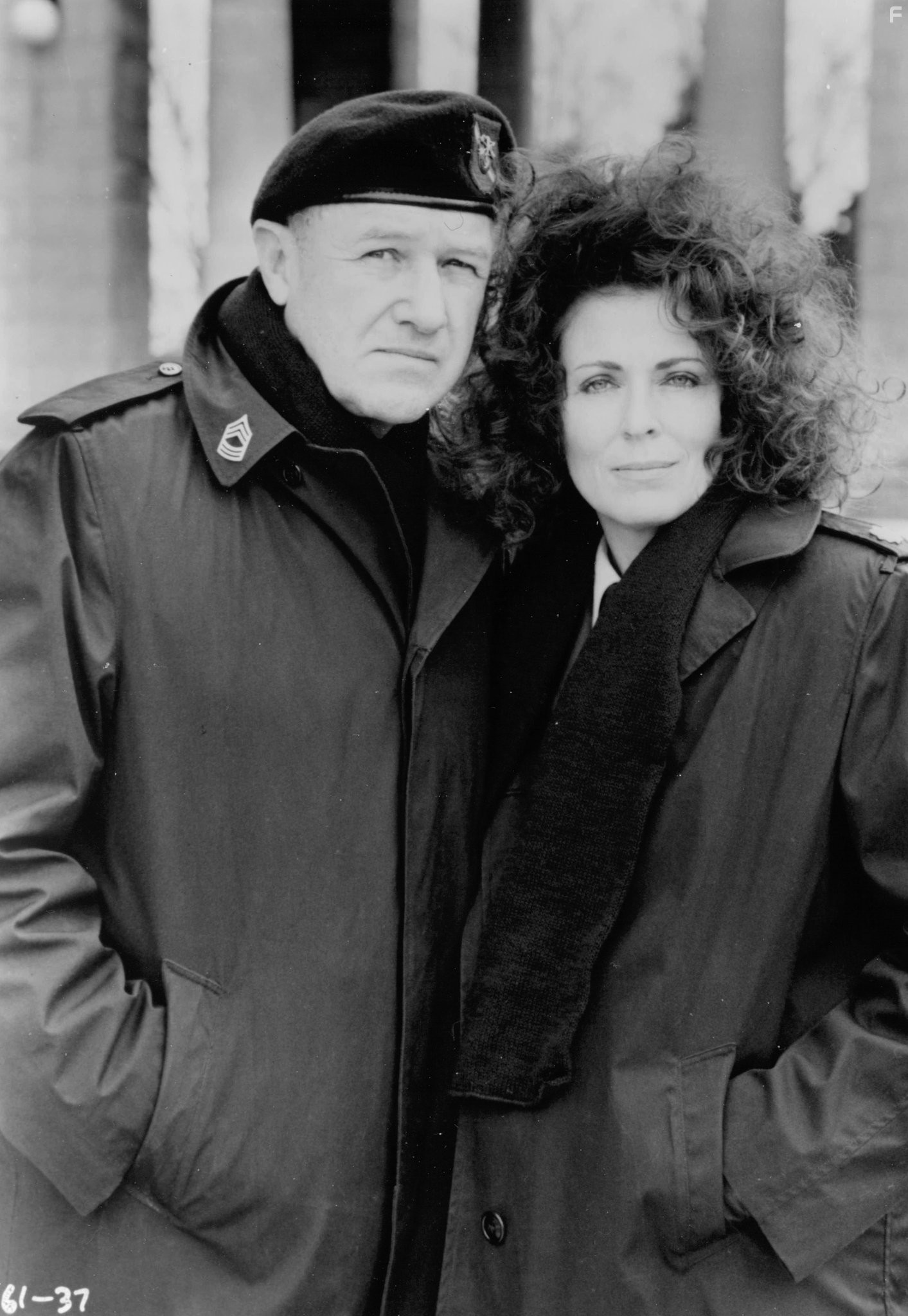 Gene Hackman and Joanna Cassidy in Доставить по назначению (1989)
