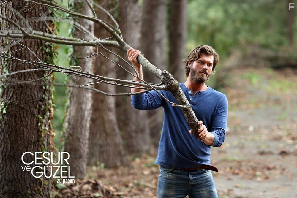Kivan Tatlitug in Cesur Ve Gzel (2016)