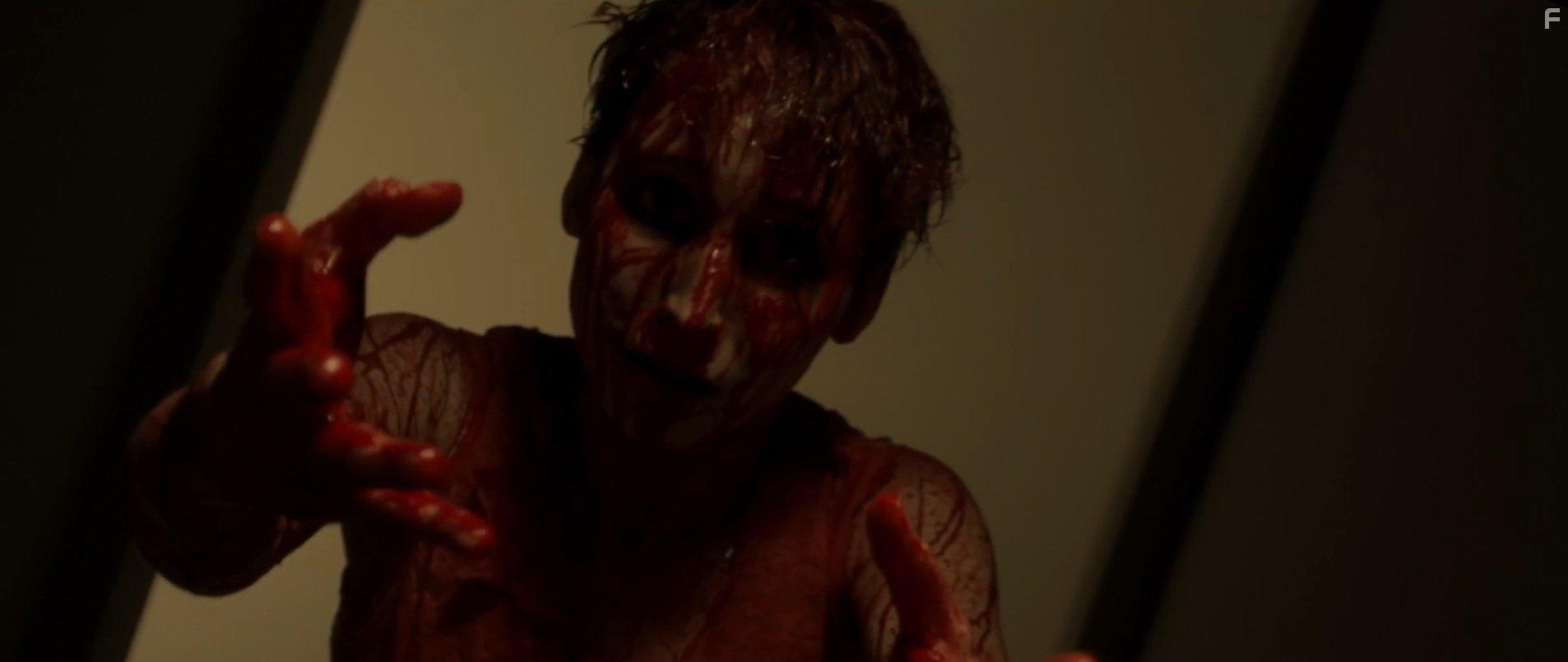 Elvira Moliterno in Vampyres (2015)