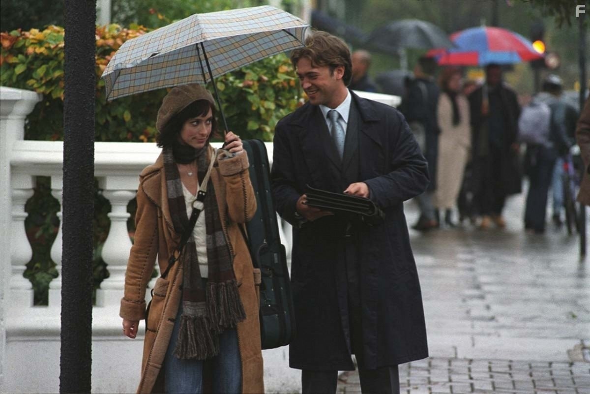 Jennifer Love Hewitt and Paul Nicholls in Если только (2004)