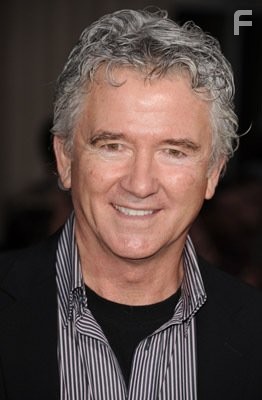 Patrick Duffy in Снова ты (2010)
