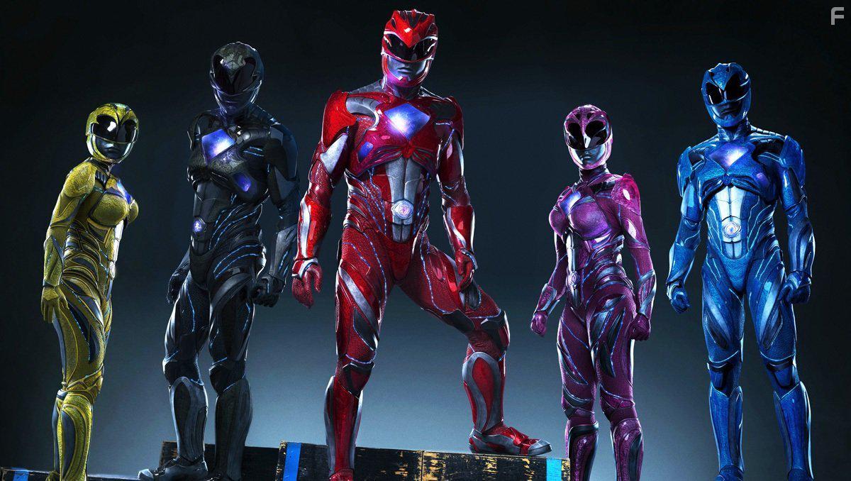 Becky G., Dacre Montgomery, Naomi Scott, Ludi Lin, and RJ Cyler in Power Rangers (2017)