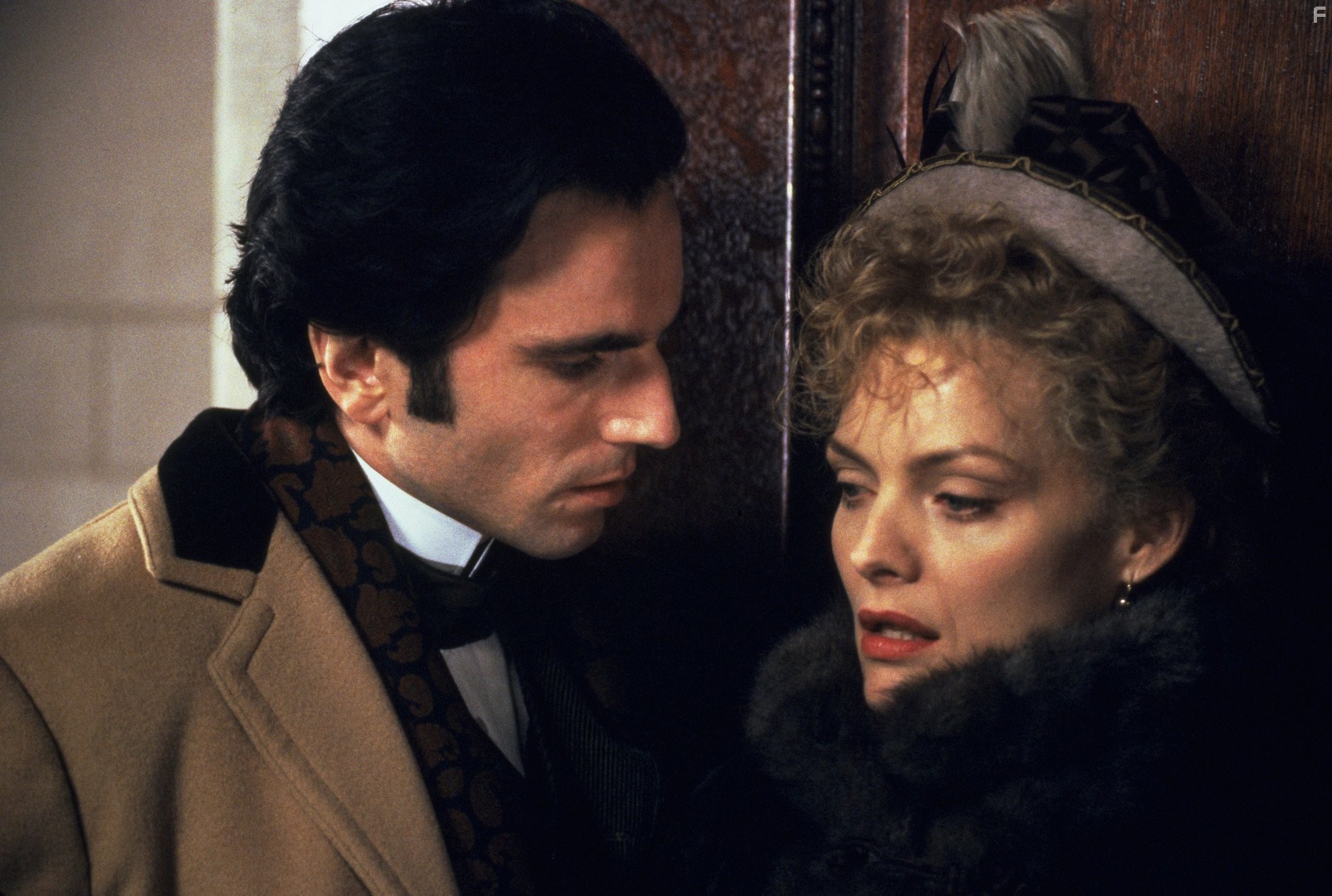 Michelle Pfeiffer and Daniel Day-Lewis in Эпоха невинности (1993)