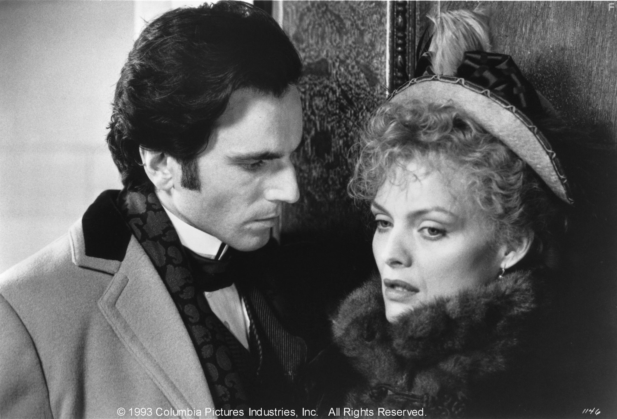 Michelle Pfeiffer and Daniel Day-Lewis in Эпоха невинности (1993)