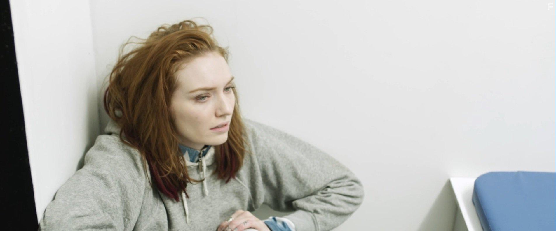 Eleanor Tomlinson in Alleycats (2016)