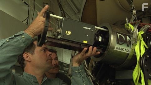 Призраки бездны (2003)