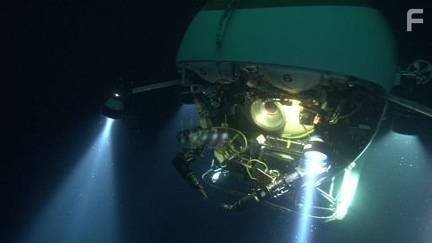 Призраки бездны (2003)