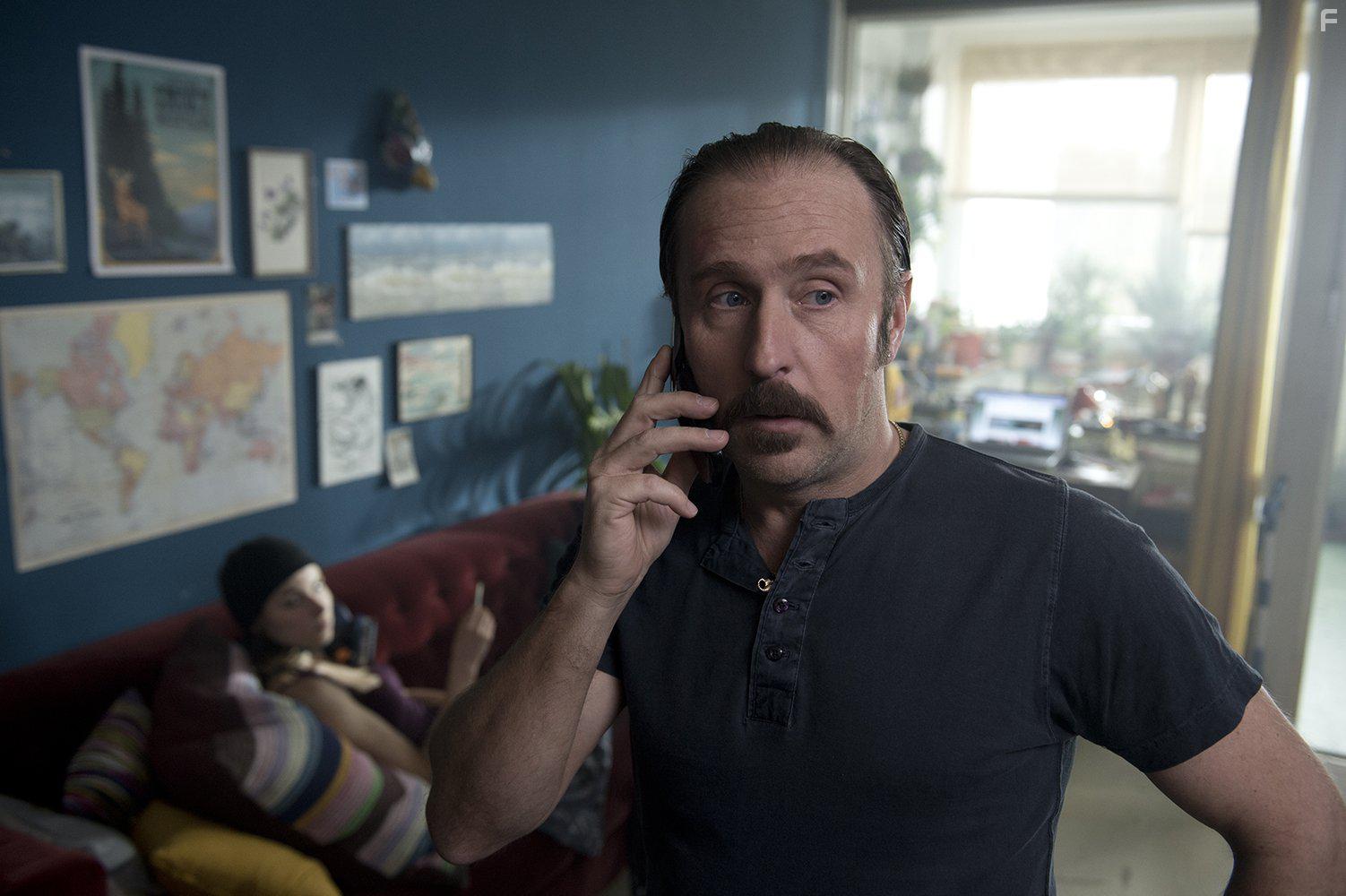 Bjarne Mdel and Karin Hanczewski in Der Tatortreiniger (2012)