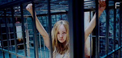 Ksenia Solo in Pet (2016)