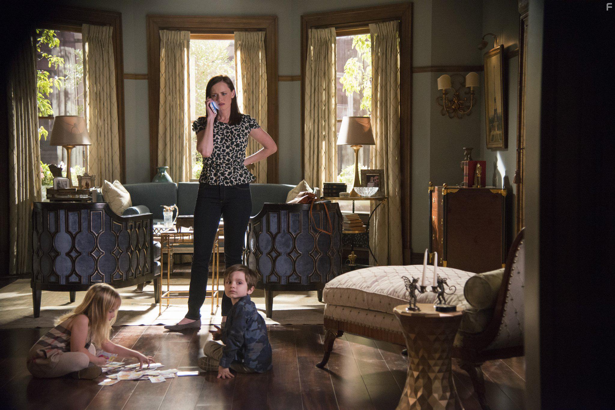 Gilmore Girls: A Year in the Life (2016)