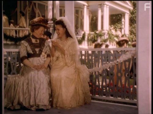 Sally Field in A Woman of Independent Means (1995)