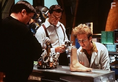 Rupert Everett, Mike Hagerty, and Andy Dick in Инспектор Гаджет (1999)