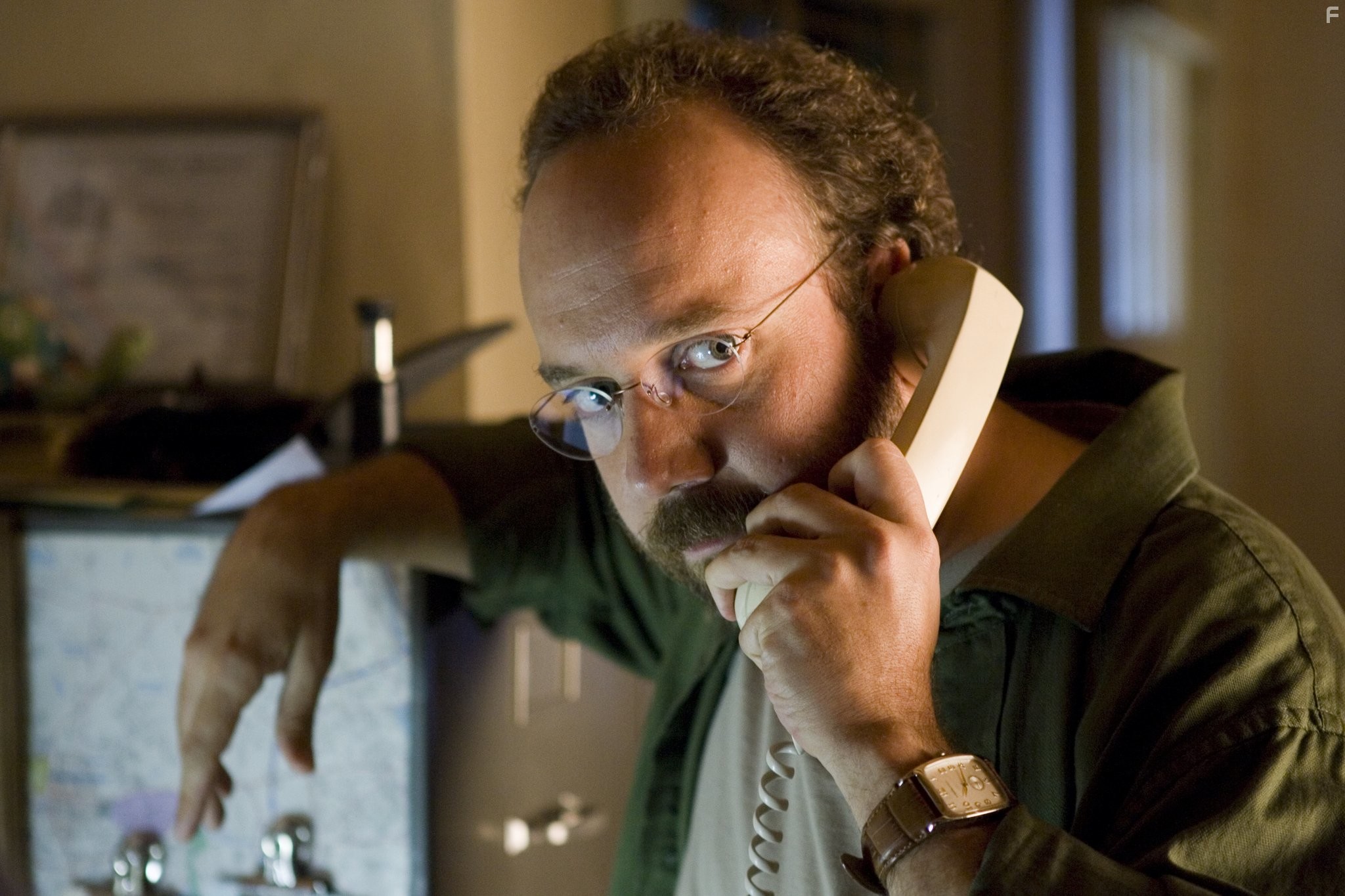 Paul Giamatti in Девушка из воды (2006)