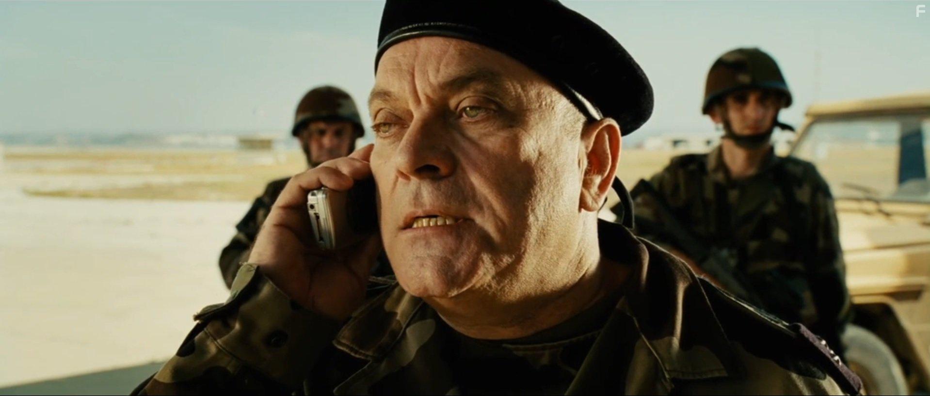 Jean-Christophe Bouvet in Taxi 4 (2007)