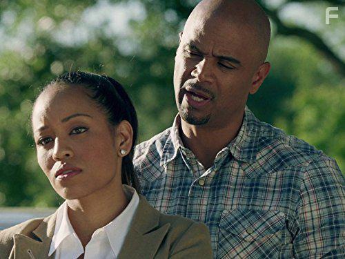 Dawn-Lyen Gardner and Dondre Whitfield in Queen Sugar (2016)