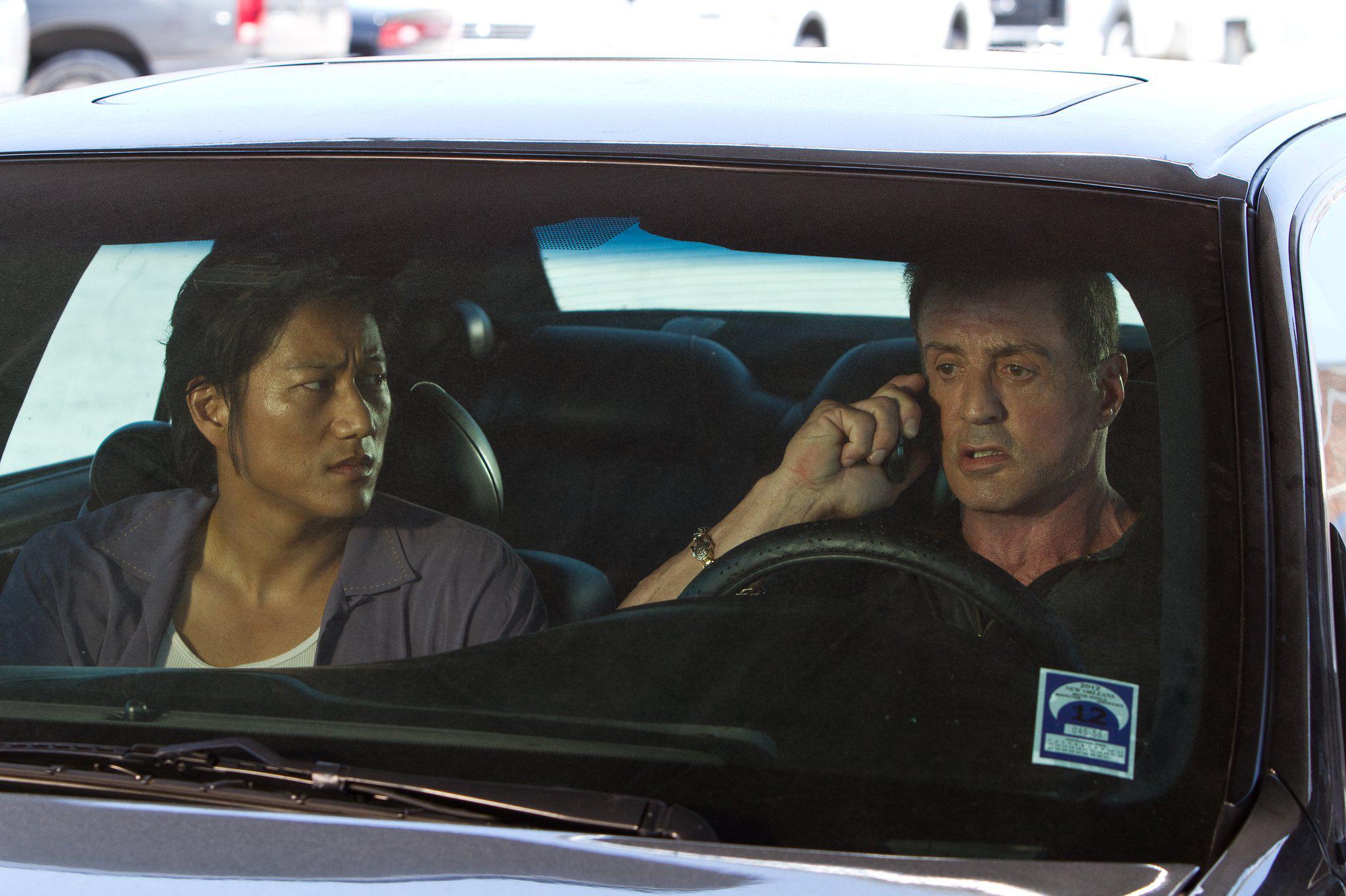 Sylvester Stallone and Sung Kang in Bullet to the Head (2012)