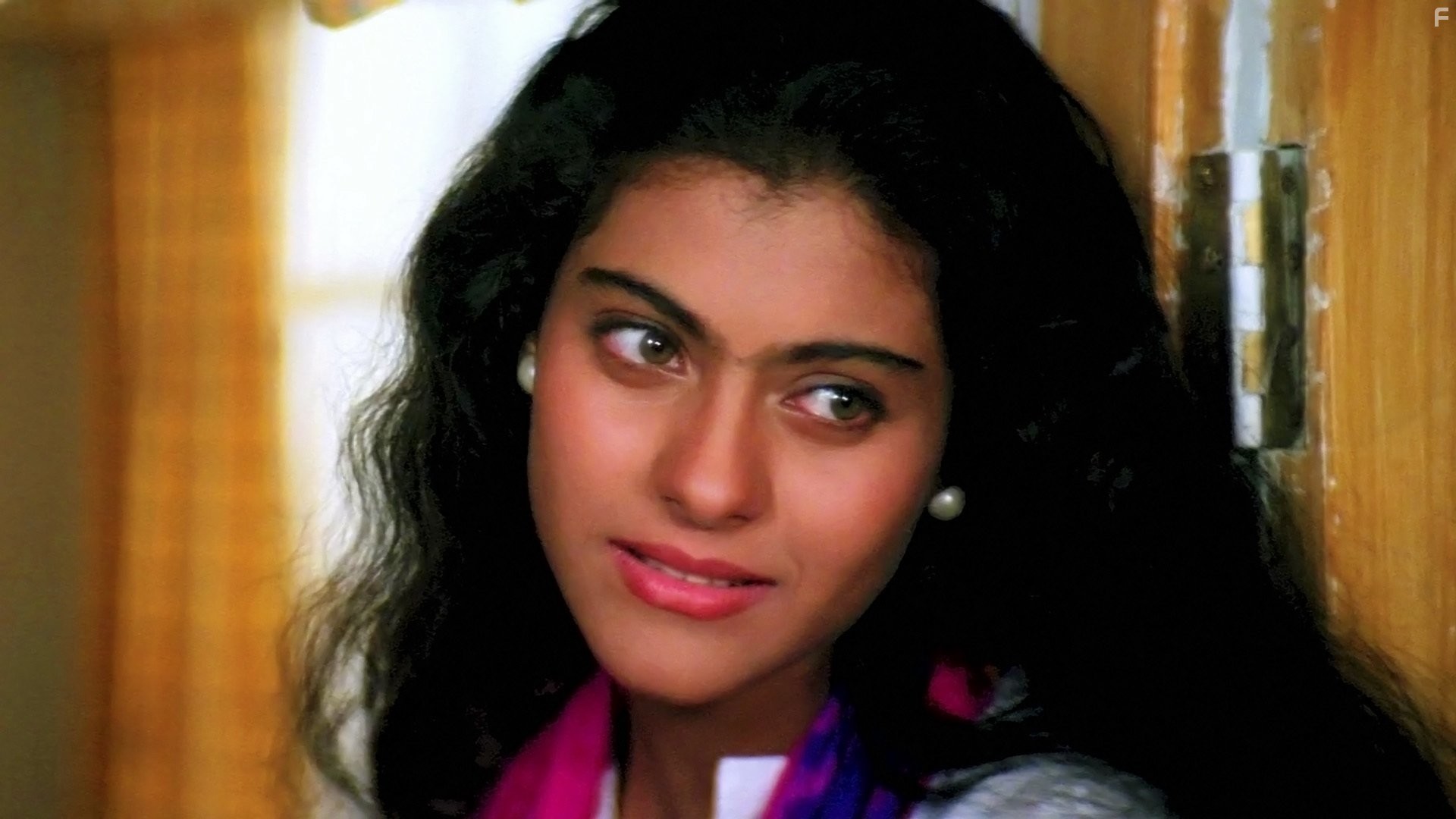 Kajol in Непохищенная невеста (1995)