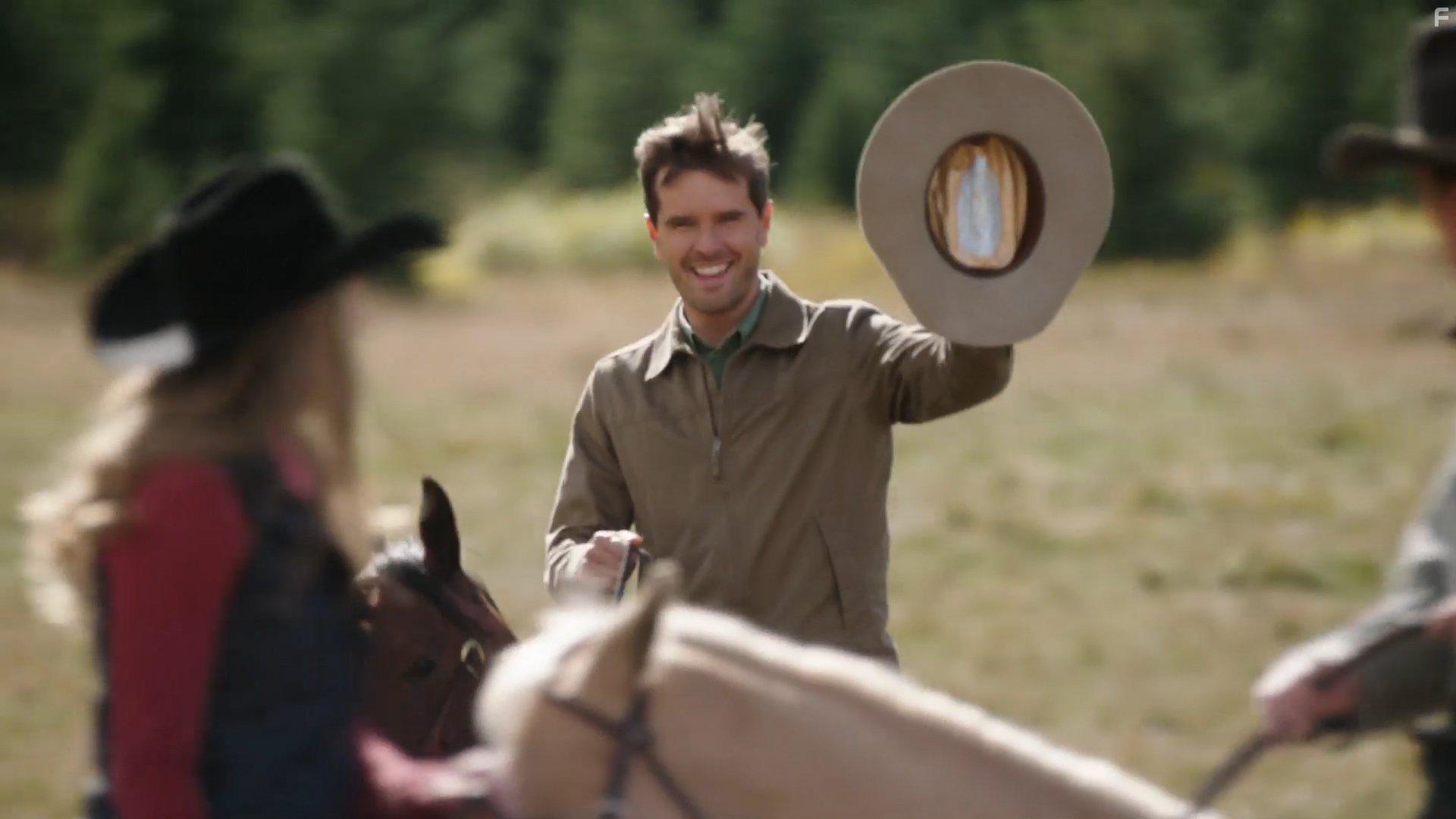 Graham Wardle and Amber Marshall in Heartland (2007)