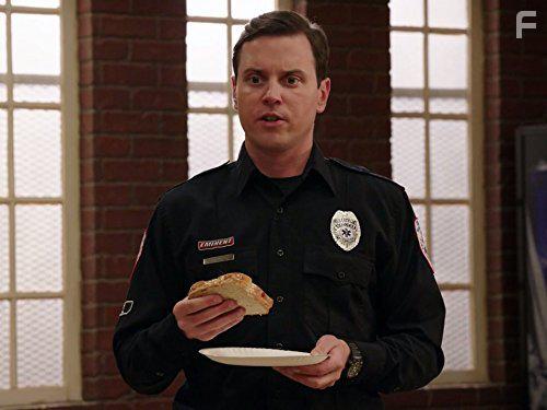 Michael Mosley in Sirens (2014)