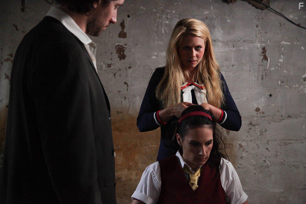 Michael Hogan, Stefanie E. Frame, and Liv Rooth in Hank Boyd Is Dead (2015)