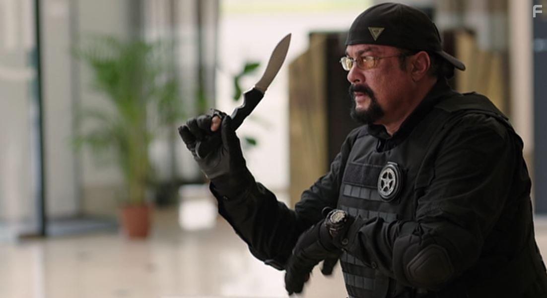 Steven Seagal in Killing Salazar (2016)