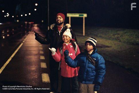 Ice Cube, Aleisha Allen, and Philip Bolden in Are We There Yet? (2005)