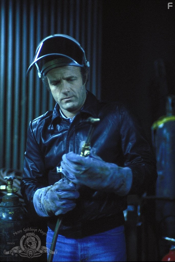 James Caan in Boр (1981)