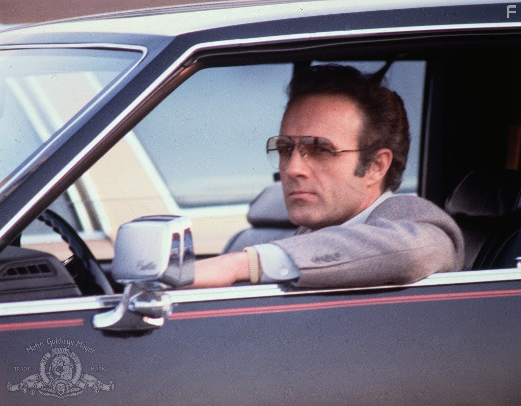 James Caan in Boр (1981)