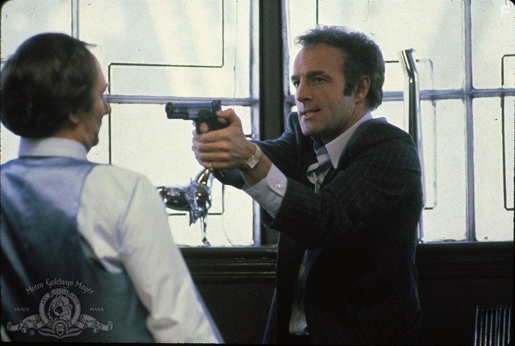 James Caan in Boр (1981)