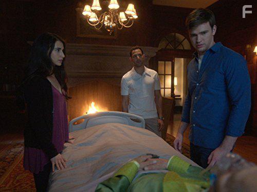 Burkely Duffield and Dilan Gwyn in Beyond (2017)